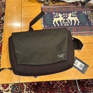Arcteryx Fyx 13 Bag